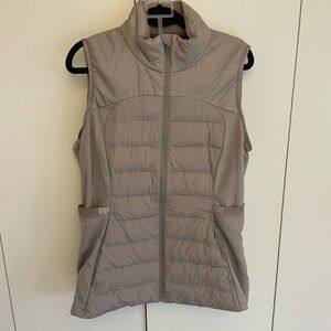 Lululemon Lightweight Woman’s Grey Puffer Vest